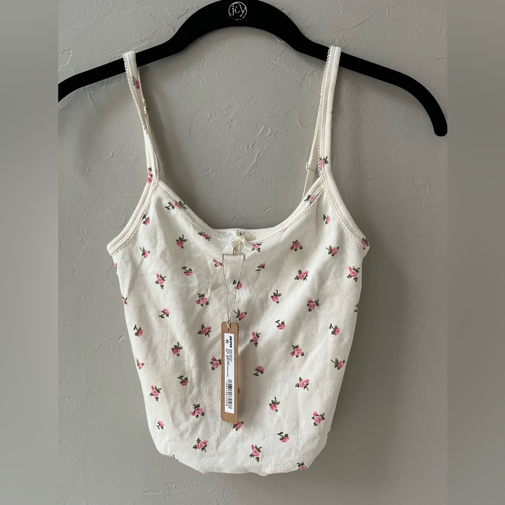 SKIMS LOGO POINTELLE CROPPED CAMI SET MARBLE PINK ROSEBUD PRINT XS - Picture 6 of 11